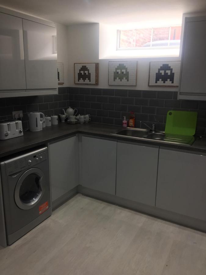 Huntley Lodge Pp Liverpool Eksteriør bilde